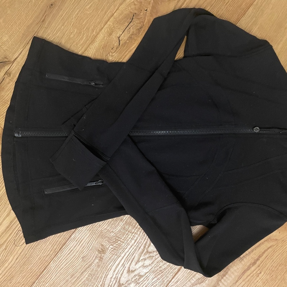 Lululemon black define jacket size 4